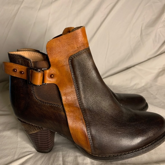 Corkys Artwell Booties - Picture 6 of 6